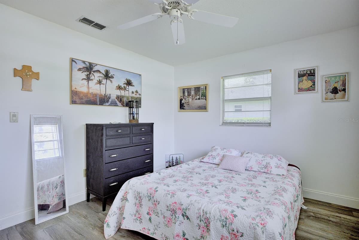 306 LARK TERRACE — photo 21 of 27