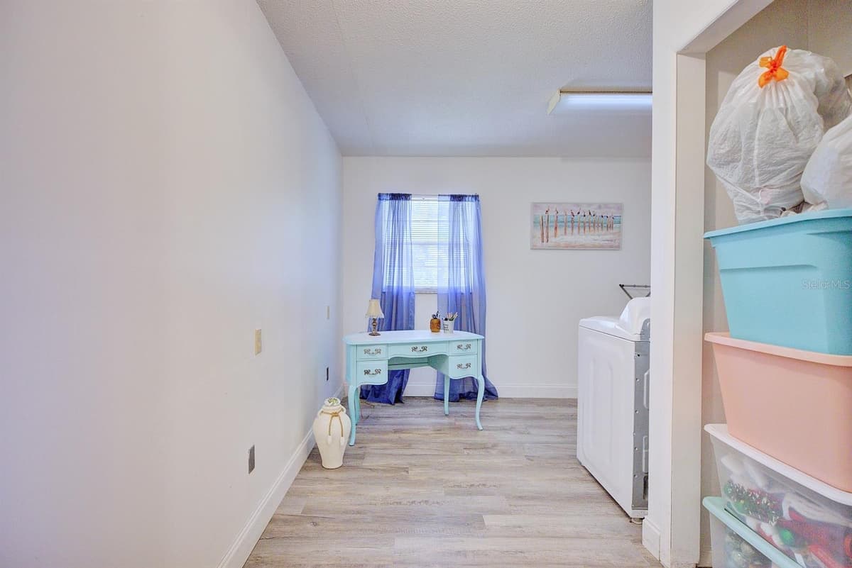 306 LARK TERRACE — photo 17 of 27