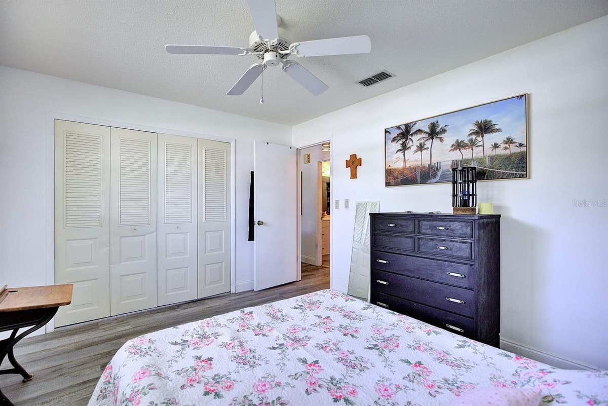 306 LARK TERRACE — photo 22 of 27