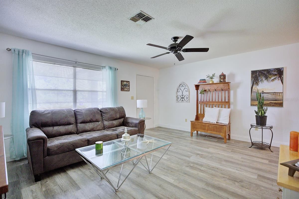 306 LARK TERRACE — photo 4 of 27