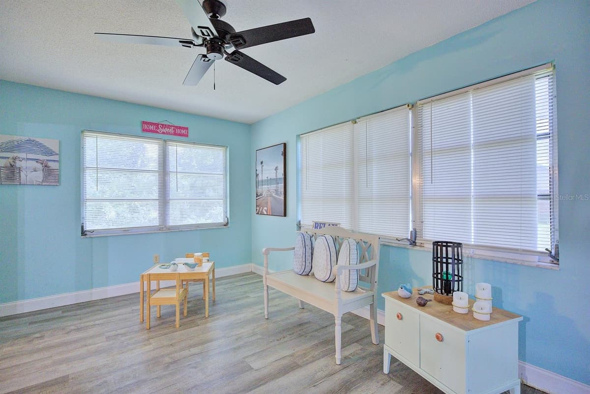 306 LARK TERRACE — photo 15 of 27