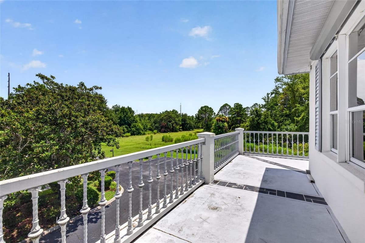 268 SUNCOAST BOULEVARD — photo 47 of 51