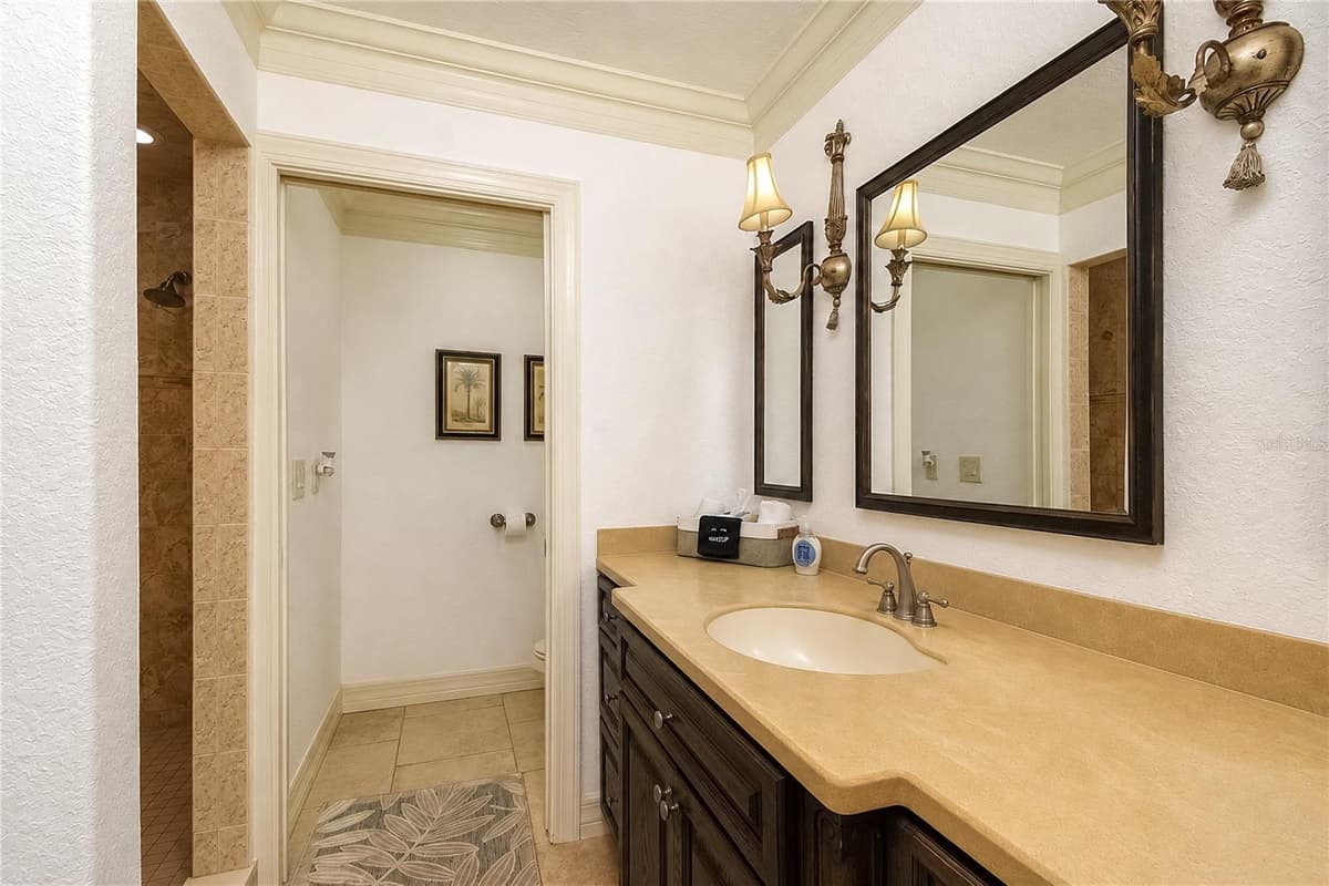2178 WATERSEDGE DRIVE — photo 41 of 79