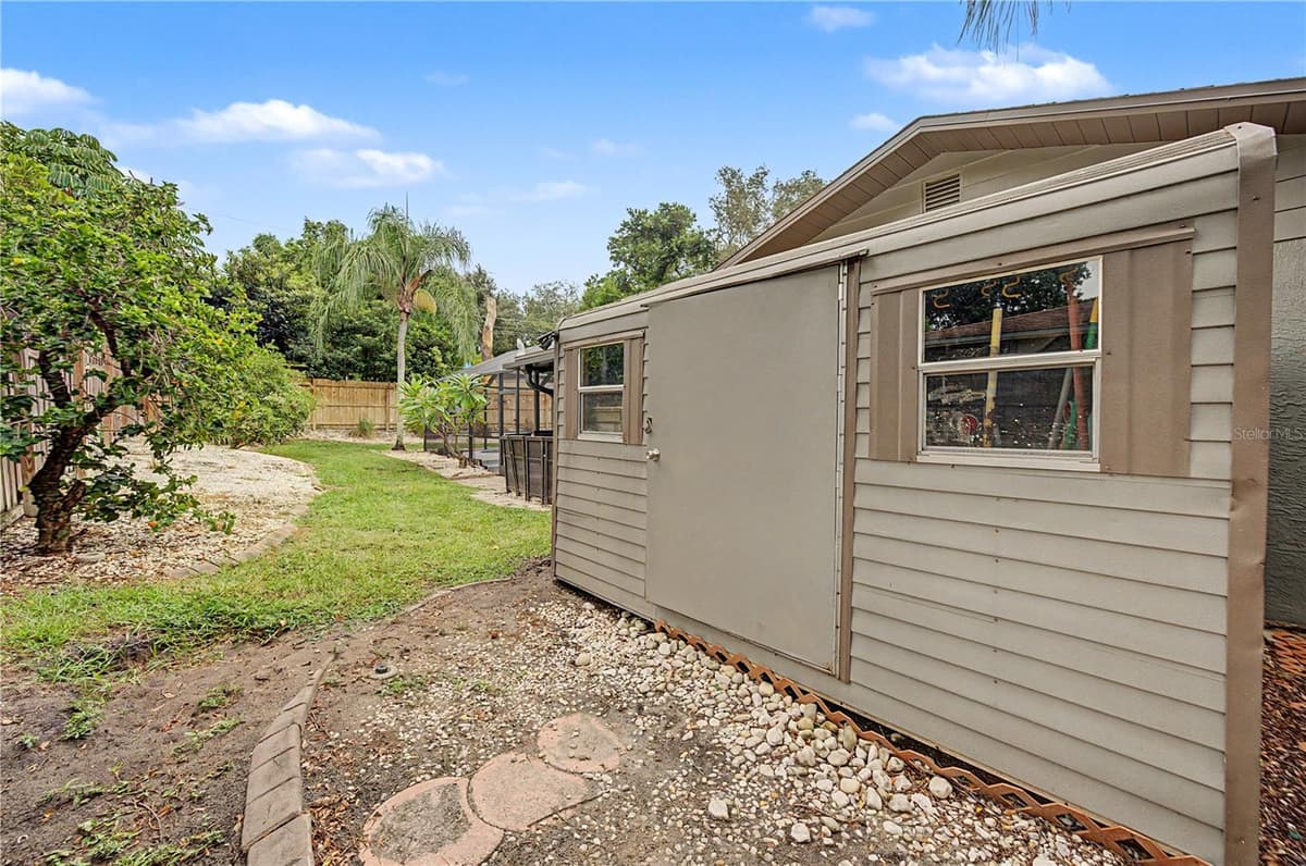 1706 AVOCA DRIVE — photo 47 of 60