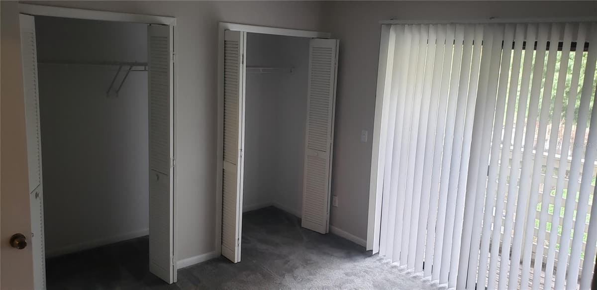 22726 GAGE LOOP — photo 11 of 28