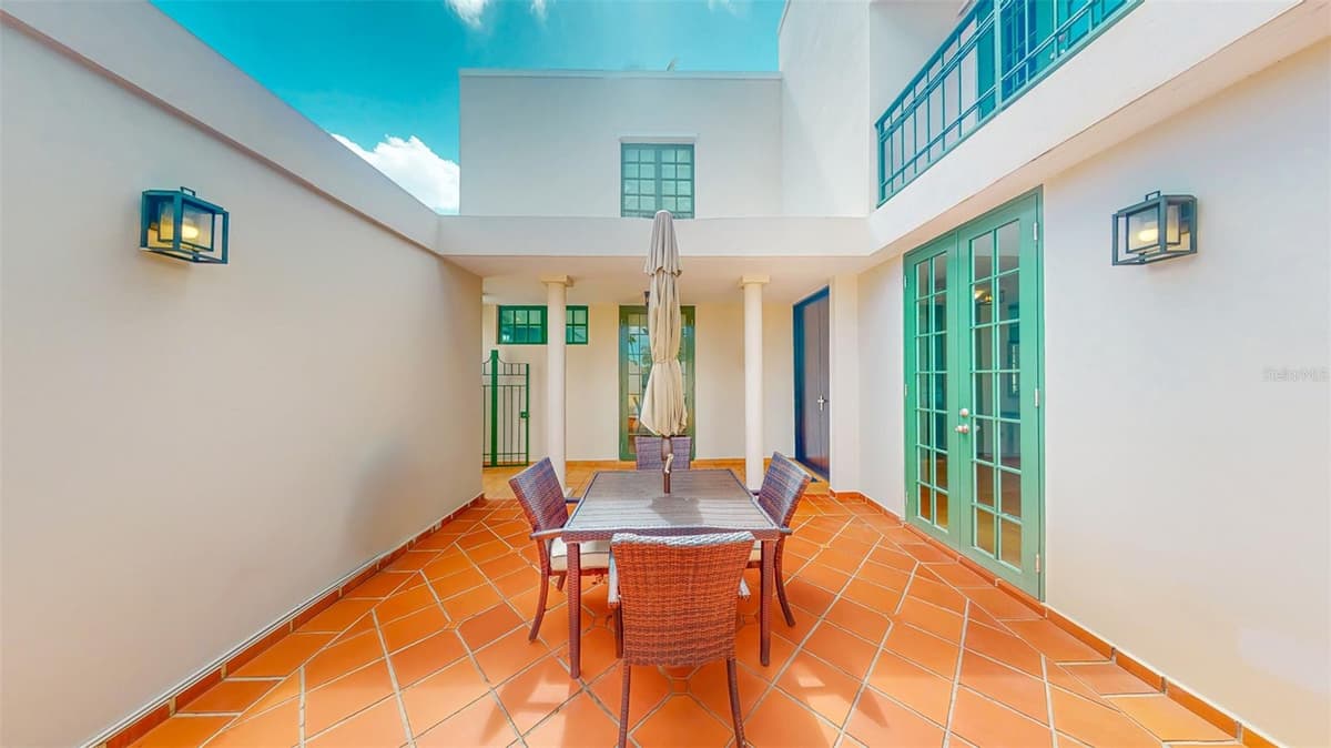 53 CALLE ARRECIFE — photo 32 of 55