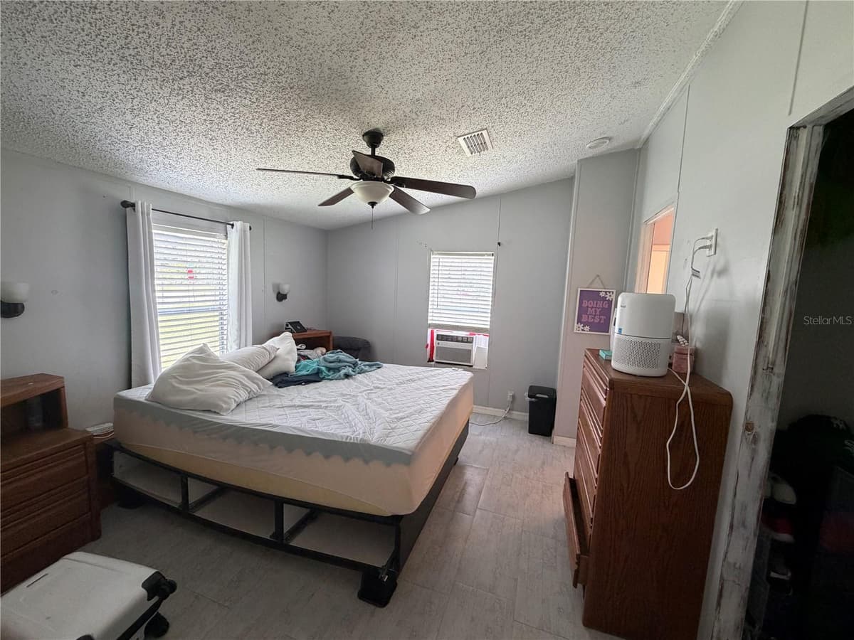 17828 ALEXSON STREET — photo 9 of 29