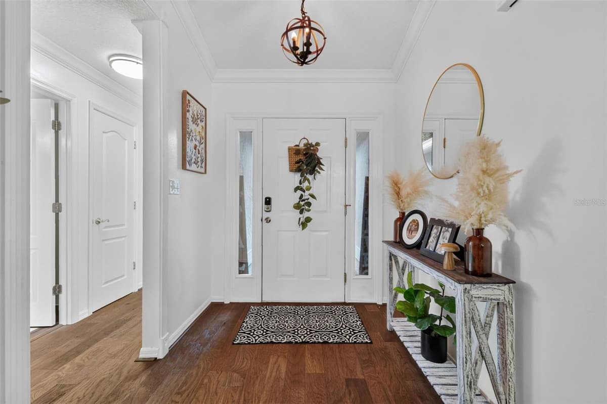 57 TOWNHILL DRIVE — photo 10 of 37