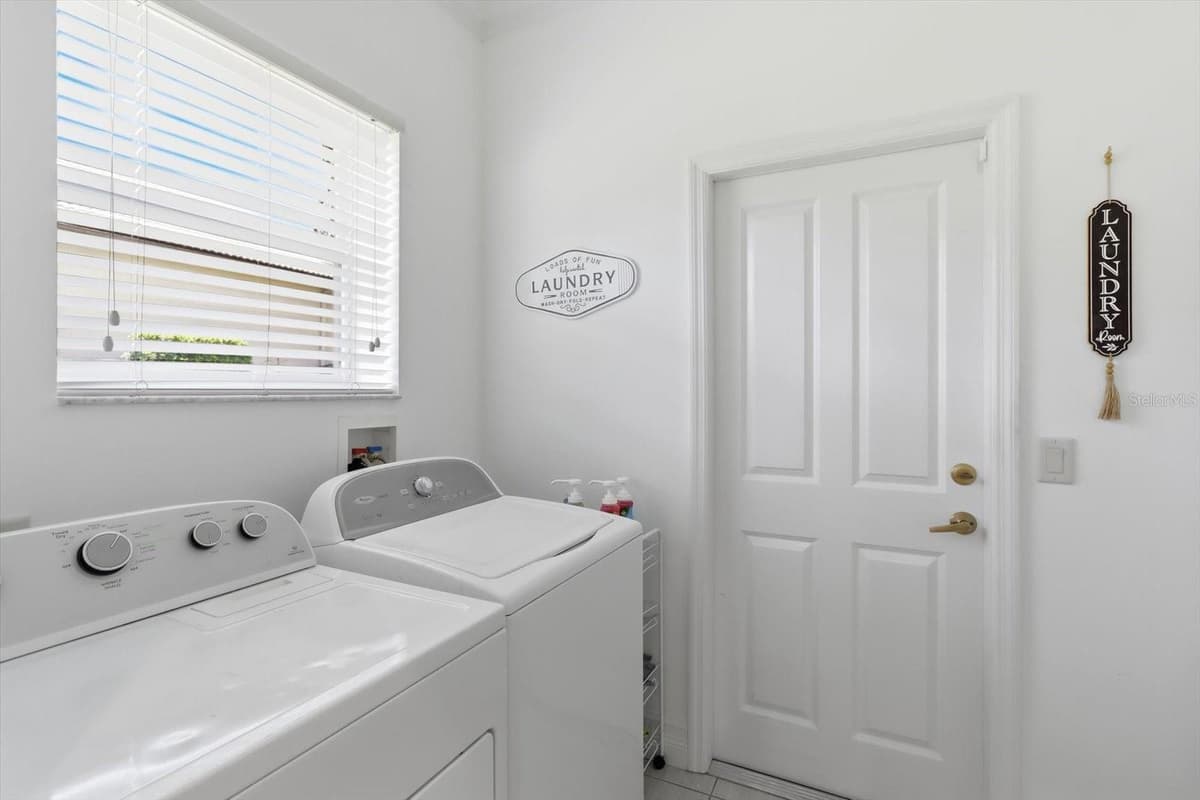 1257 SKYVIEW CROSSING DRIVE — photo 18 of 45