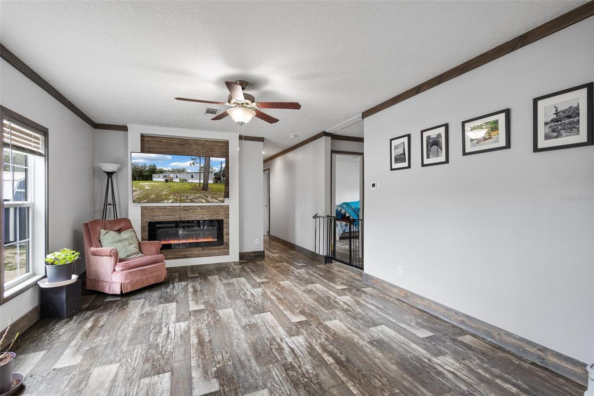 9490 77TH PLACE — photo 18 of 50