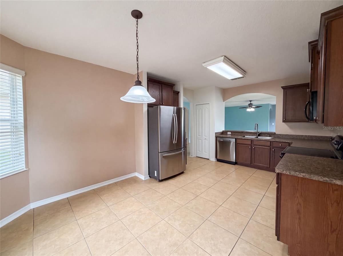 12902 SCOUT COURT — photo 15 of 23