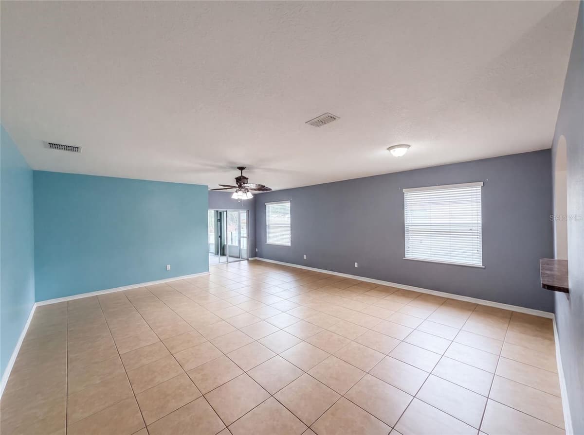12902 SCOUT COURT — photo 12 of 23