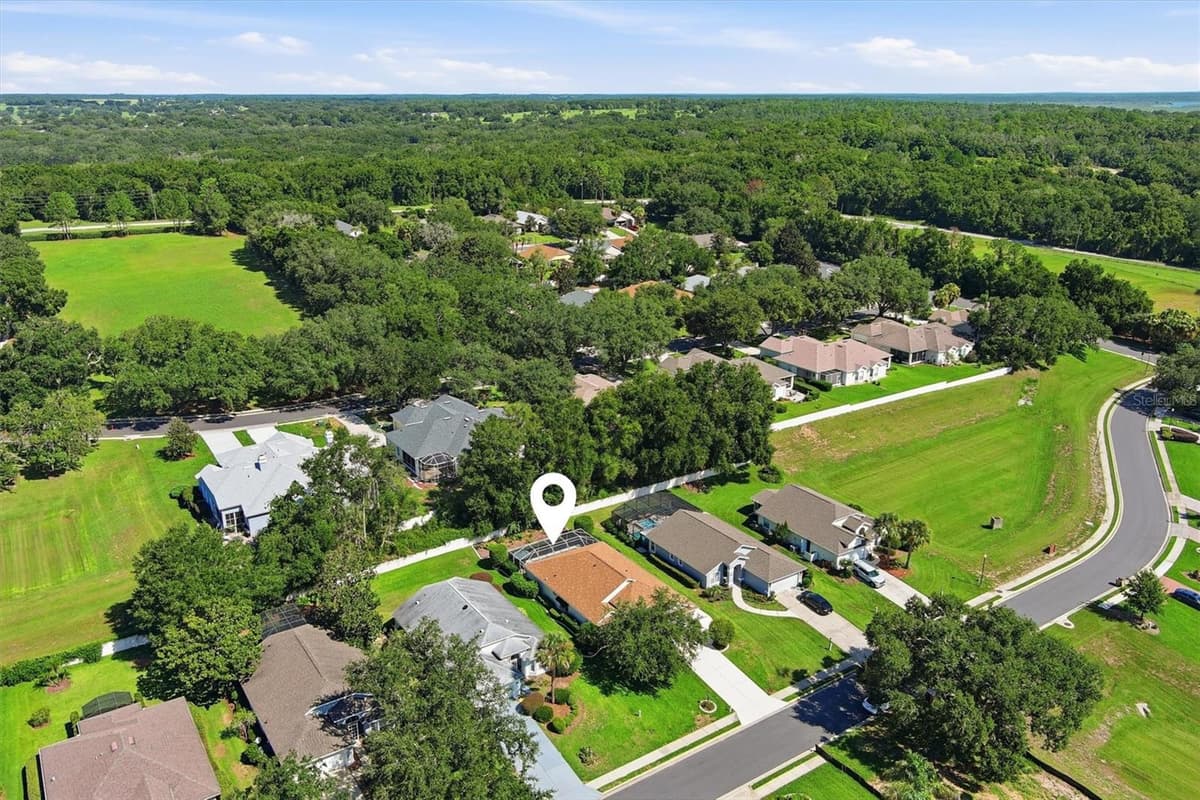 6133 LANDINGS BOULEVARD — photo 27 of 34