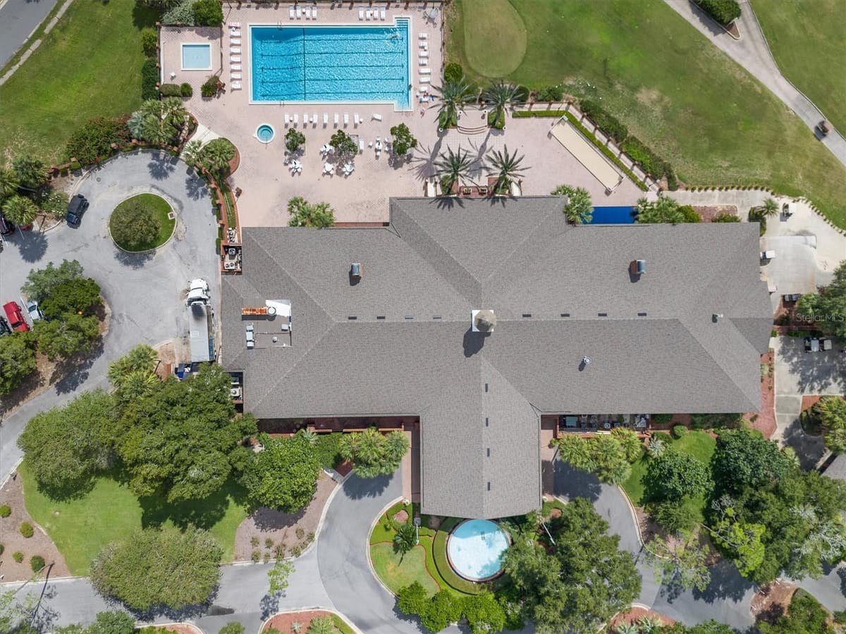 6133 LANDINGS BOULEVARD — photo 31 of 34