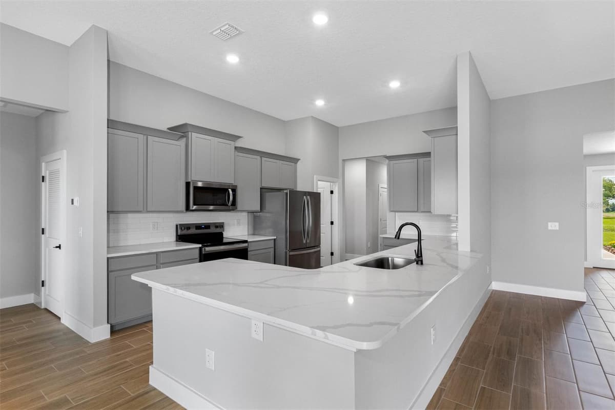 13483 LAKE GALLAGHER DRIVE — photo 3 of 11