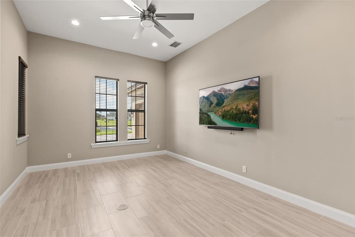 209 PINE LILLY COURT — photo 18 of 74