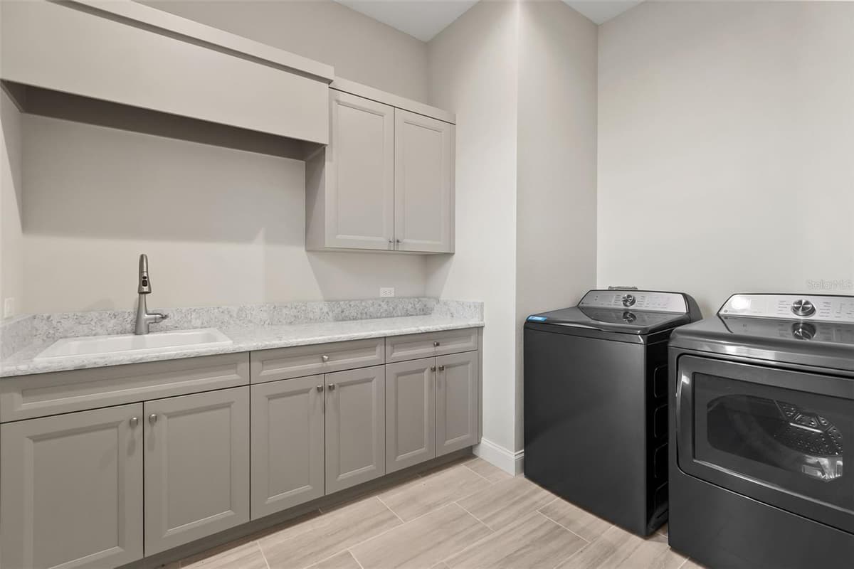 209 PINE LILLY COURT — photo 41 of 74