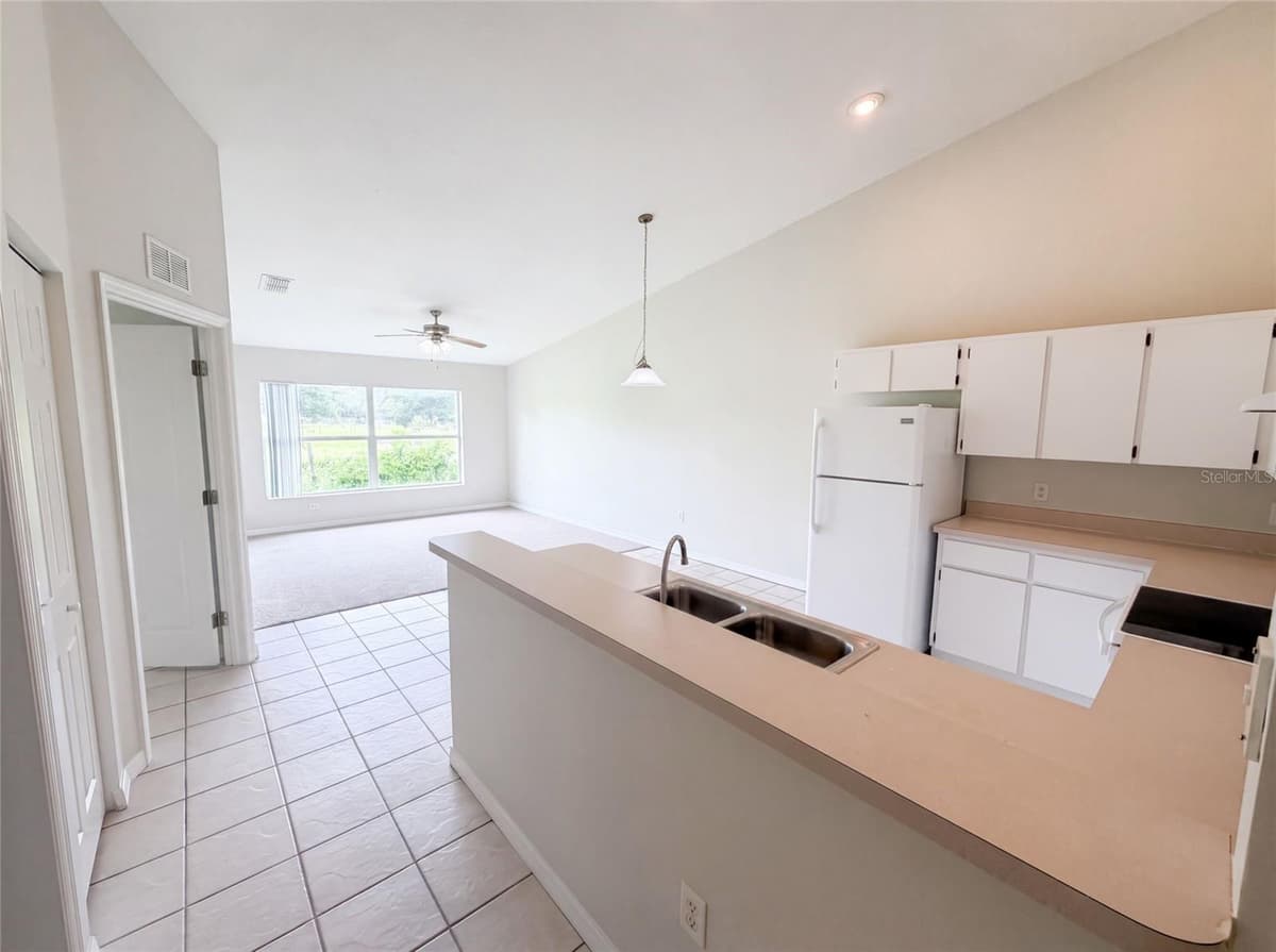 37209 GRASSY HILL LANE — photo 7 of 26