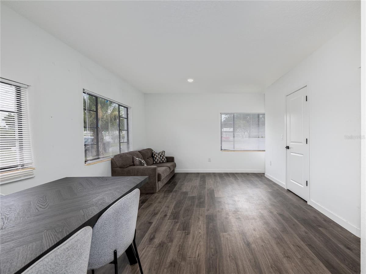 2278 MAINE STREET — photo 11 of 23