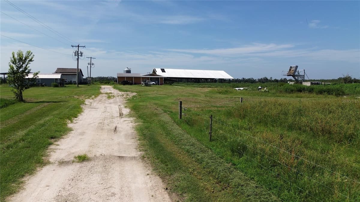 17780 CR 132 — photo 2 of 20