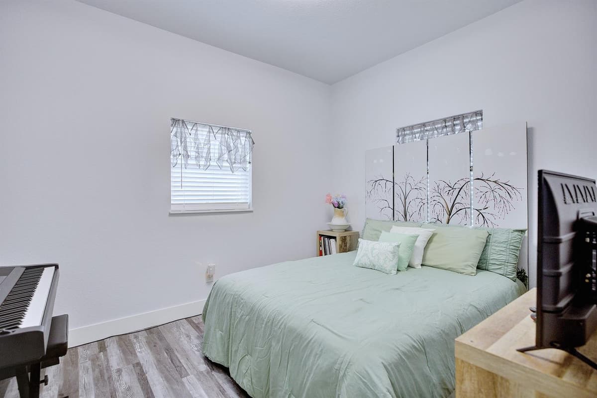 230 CANAL WAY — photo 10 of 14