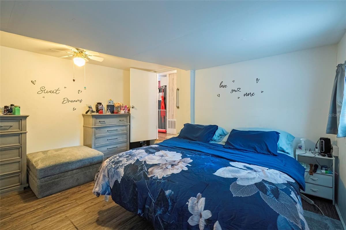5108 FIELD STREET — photo 17 of 25