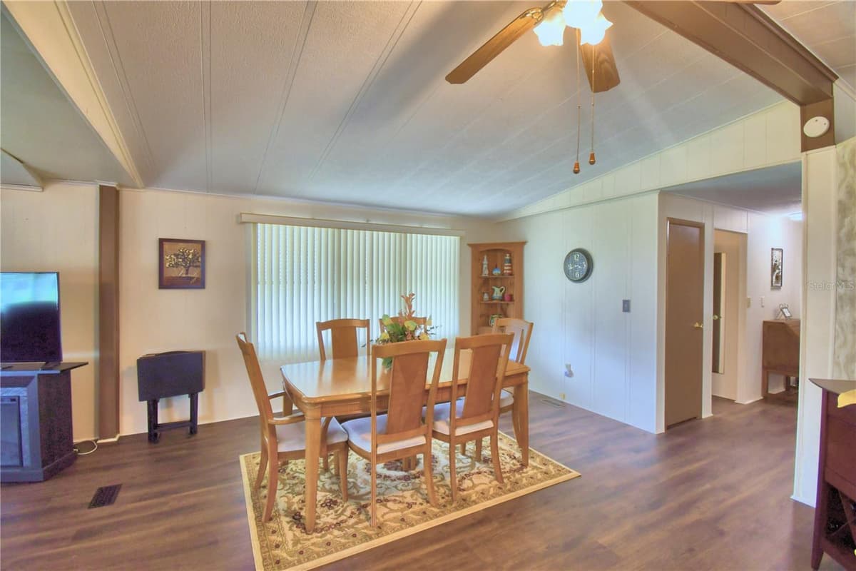 4234 ROLLING OAKS DRIVE — photo 10 of 76