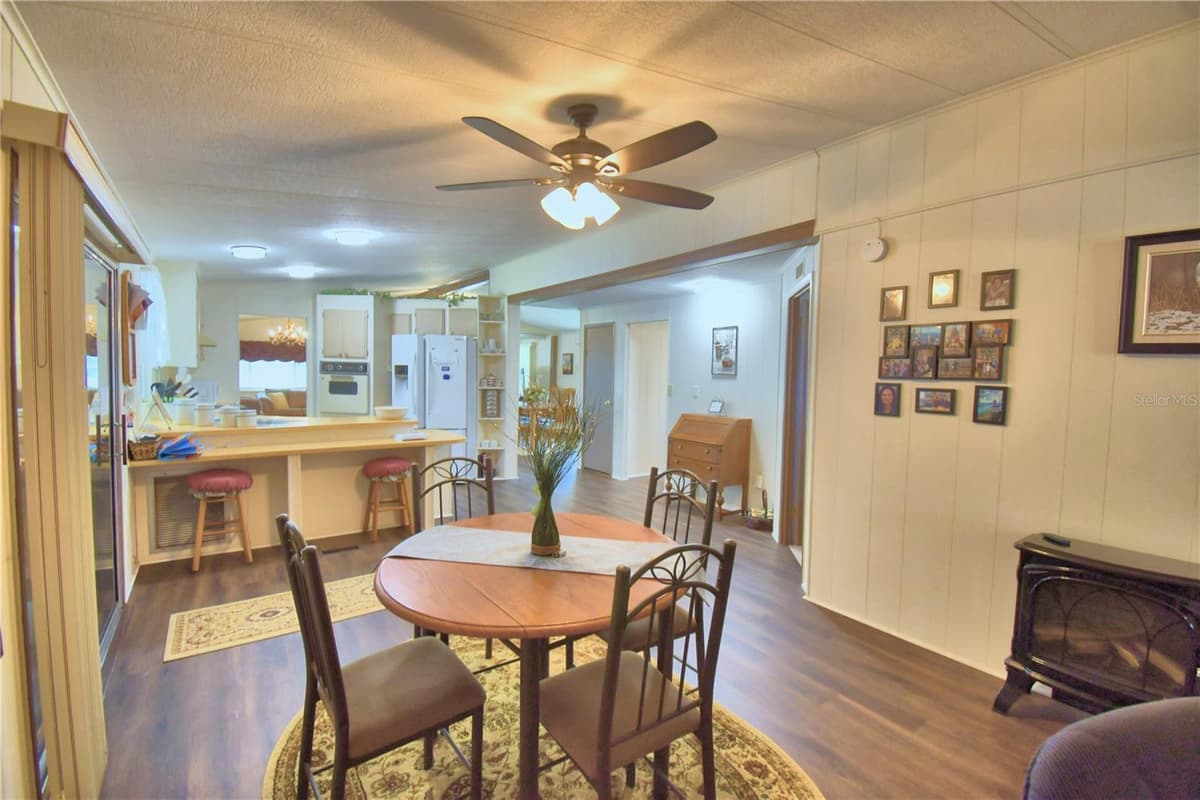 4234 ROLLING OAKS DRIVE — photo 26 of 76