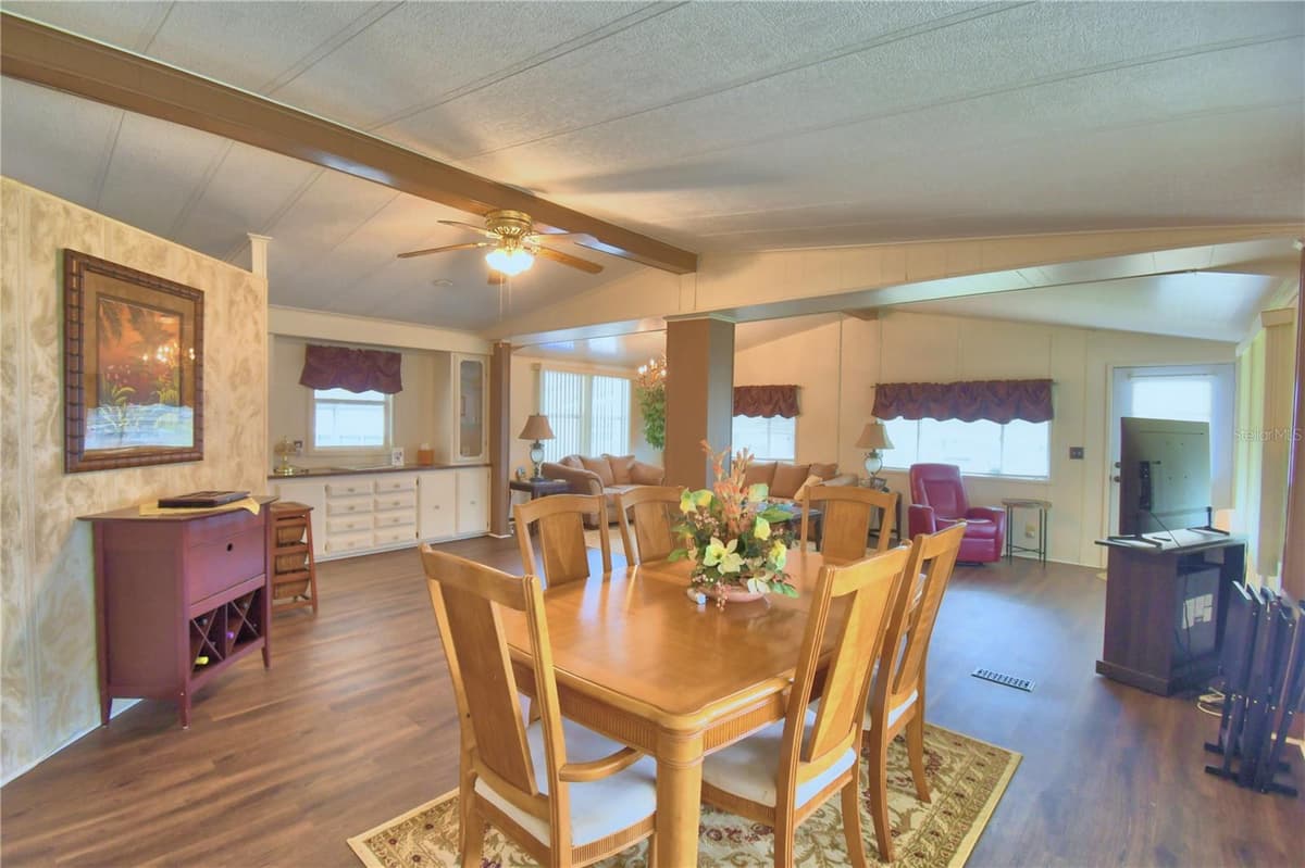 4234 ROLLING OAKS DRIVE — photo 12 of 76