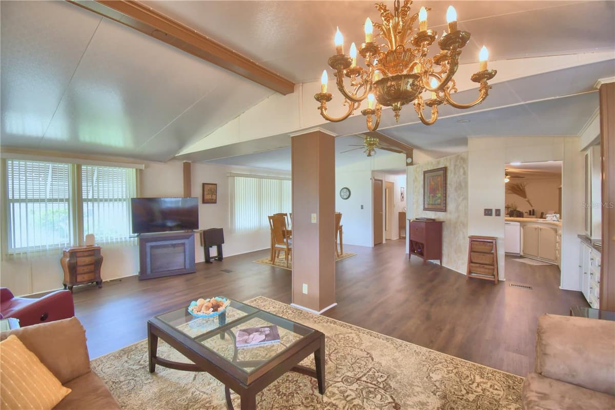 4234 ROLLING OAKS DRIVE — photo 9 of 76
