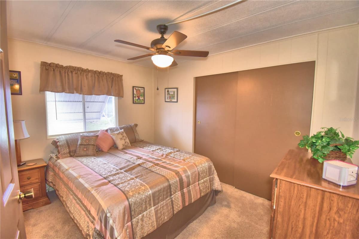 4234 ROLLING OAKS DRIVE — photo 36 of 76