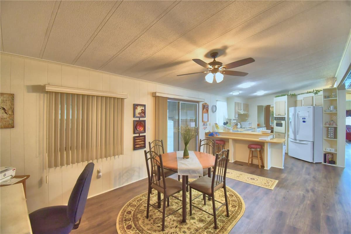 4234 ROLLING OAKS DRIVE — photo 25 of 76