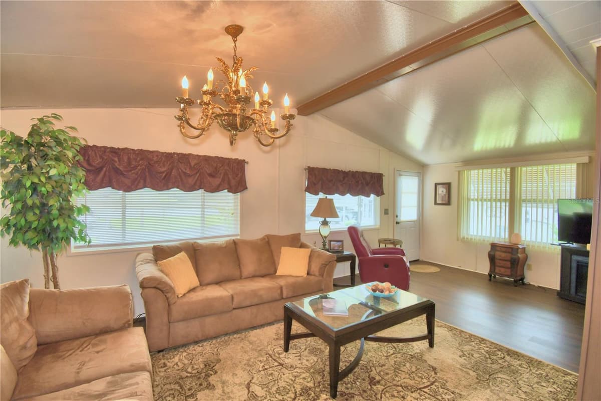 4234 ROLLING OAKS DRIVE — photo 6 of 76