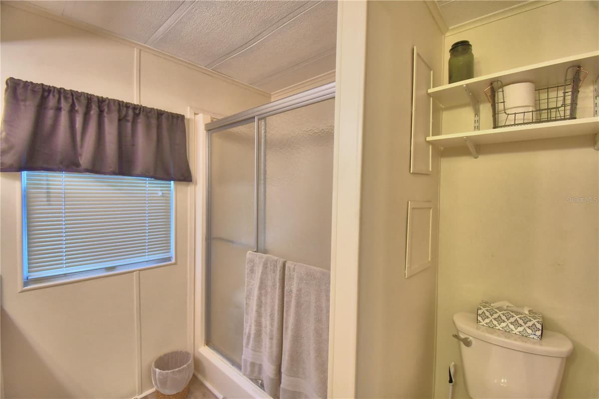 4234 ROLLING OAKS DRIVE — photo 34 of 76