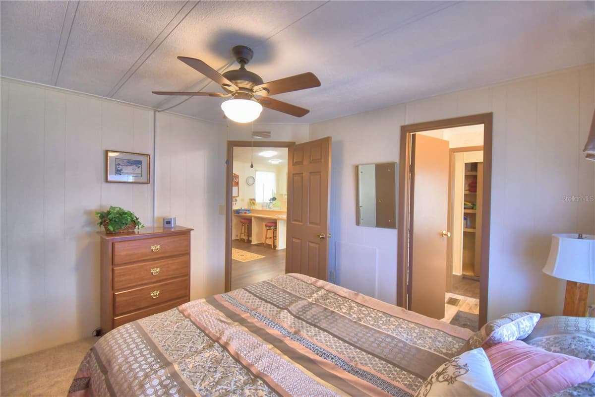 4234 ROLLING OAKS DRIVE — photo 38 of 76