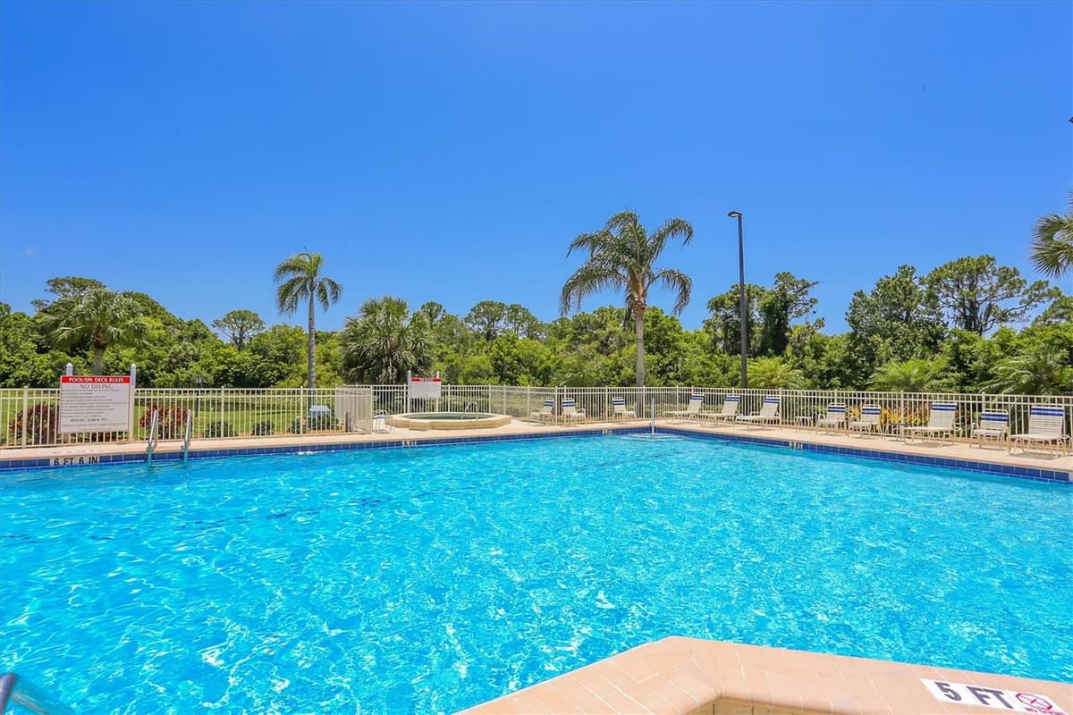 516 WEKIVA RIVER COURT — photo 34 of 39