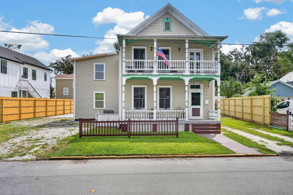 31 SANFORD STREET — photo 1 of 64