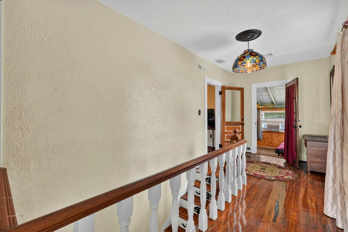 31 SANFORD STREET — photo 23 of 64