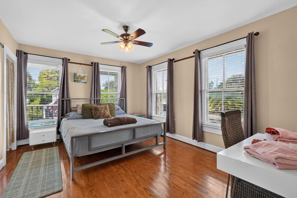 31 SANFORD STREET — photo 24 of 64