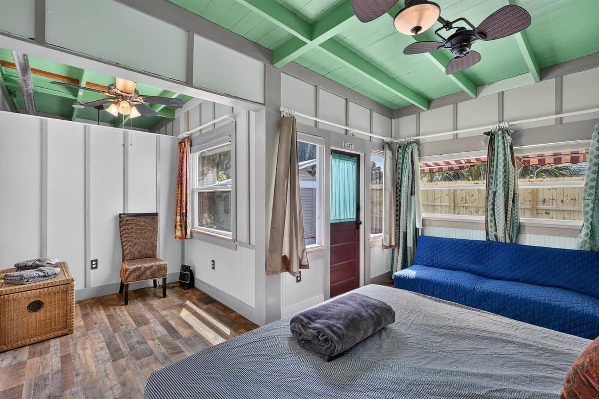 31 SANFORD STREET — photo 31 of 64