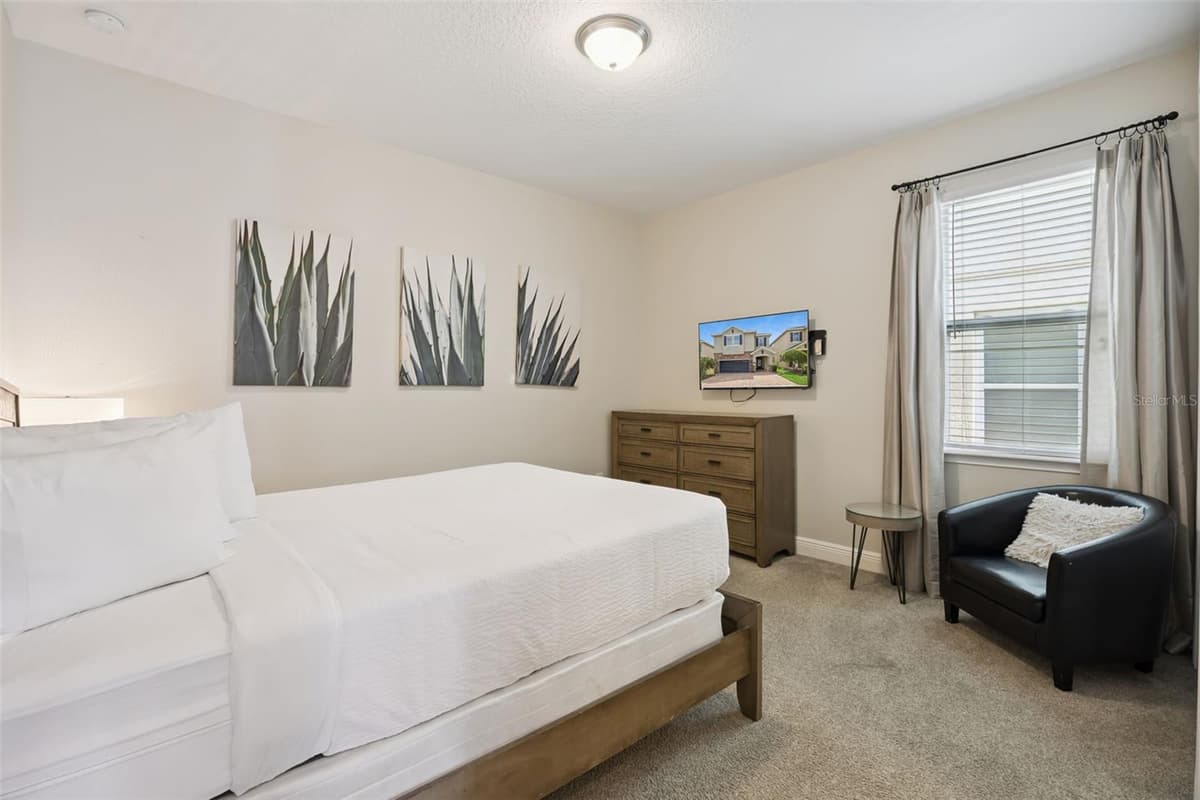 341 PENDANT COURT — photo 12 of 63