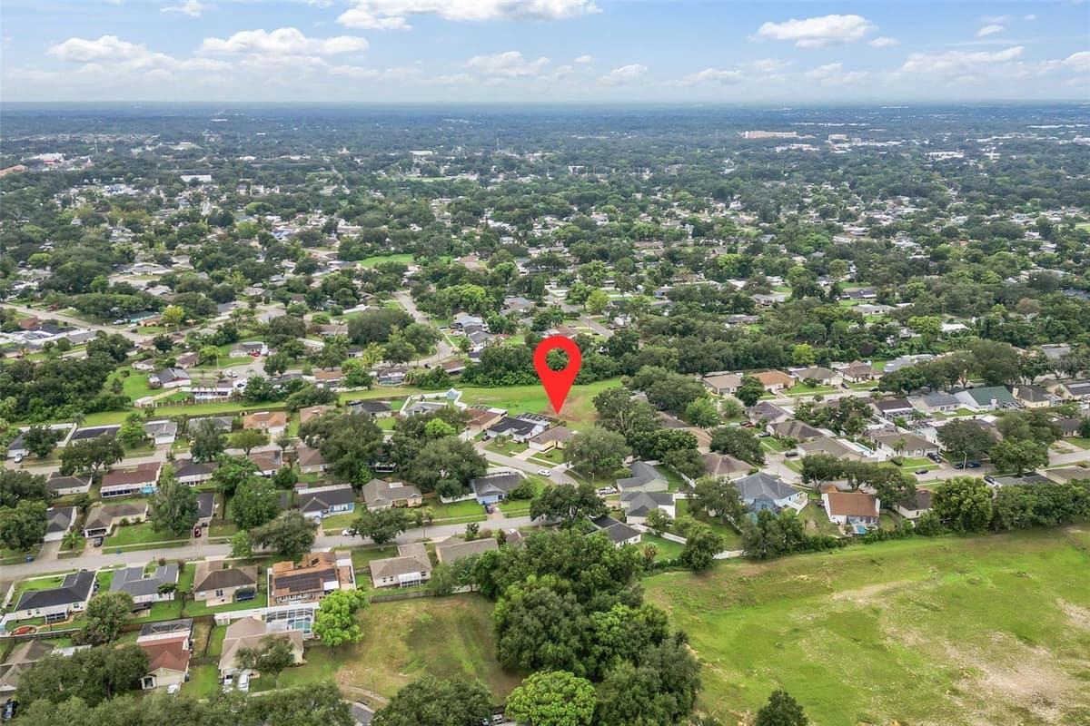 643 LAKEMONT DR — photo 40 of 43