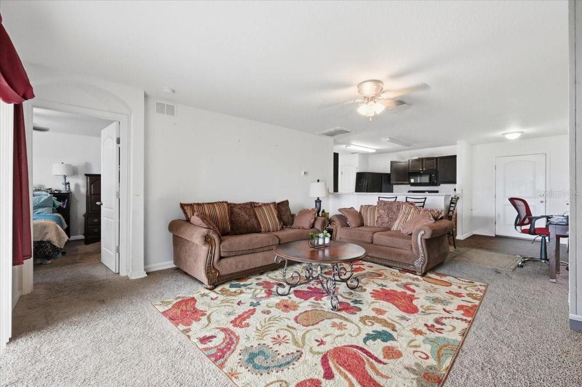 1603 ELLINGTON DRIVE — photo 13 of 33