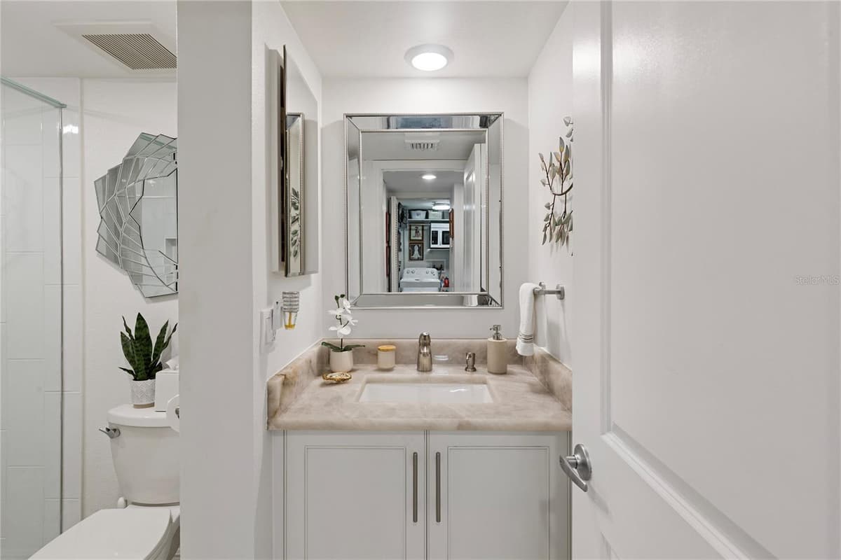 1660 GULF BOULEVARD — photo 40 of 94