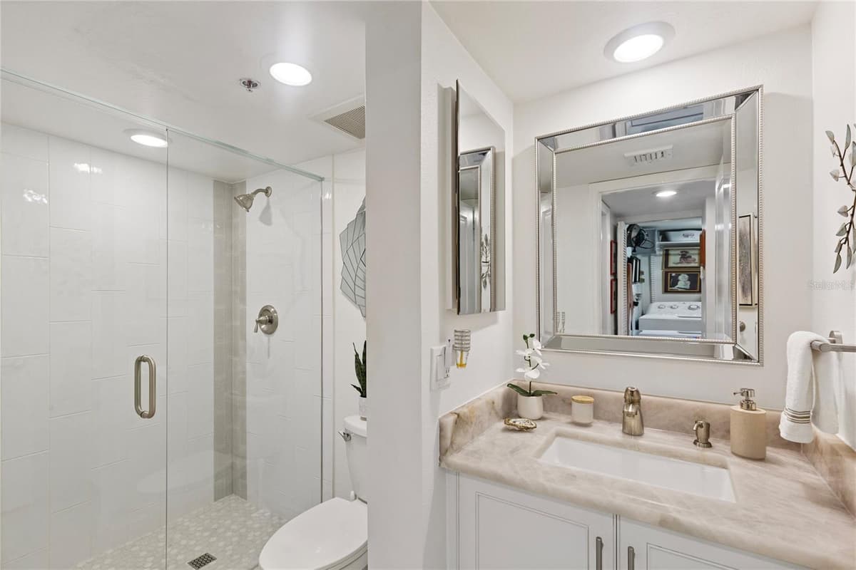 1660 GULF BOULEVARD — photo 41 of 94