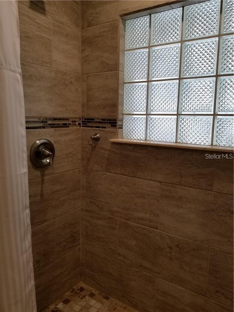 4000 BELLE VISTA DRIVE — photo 15 of 22