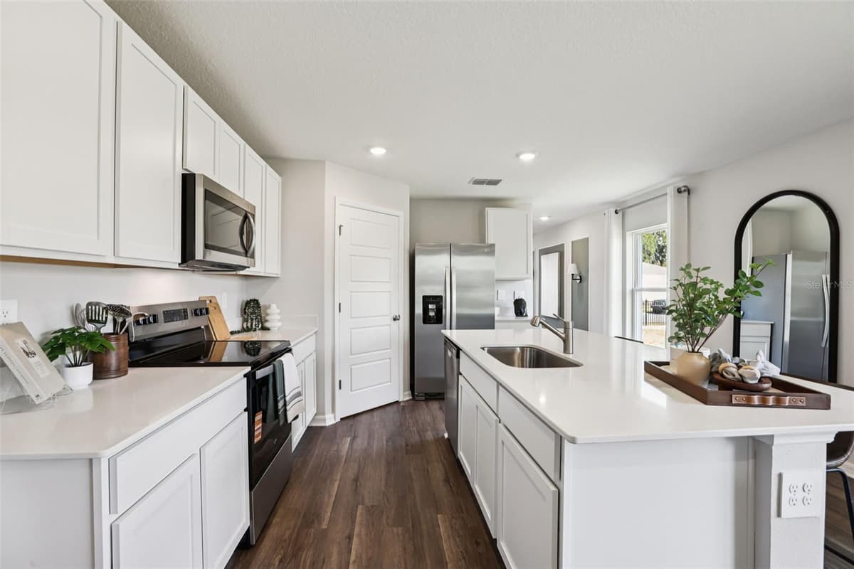 1766 GRANDIOSE DRIVE — photo 13 of 33