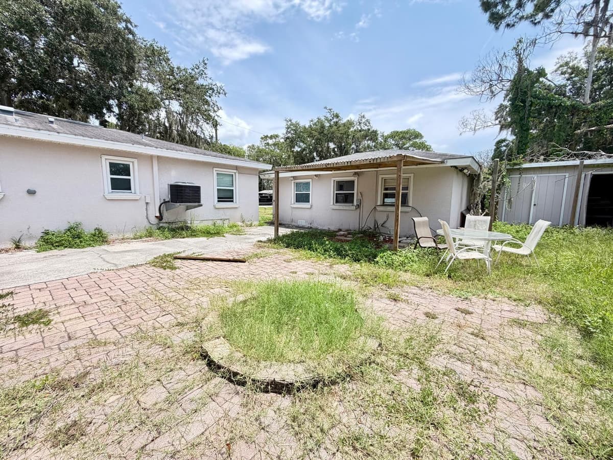 8209 PAPAYA STREET — photo 27 of 33