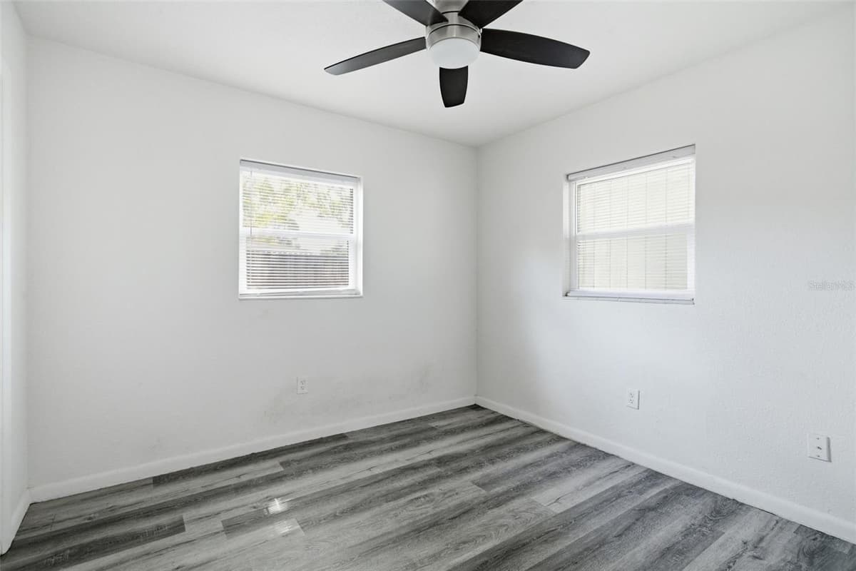 6252 MASSACHUSETTS AVENUE — photo 19 of 37