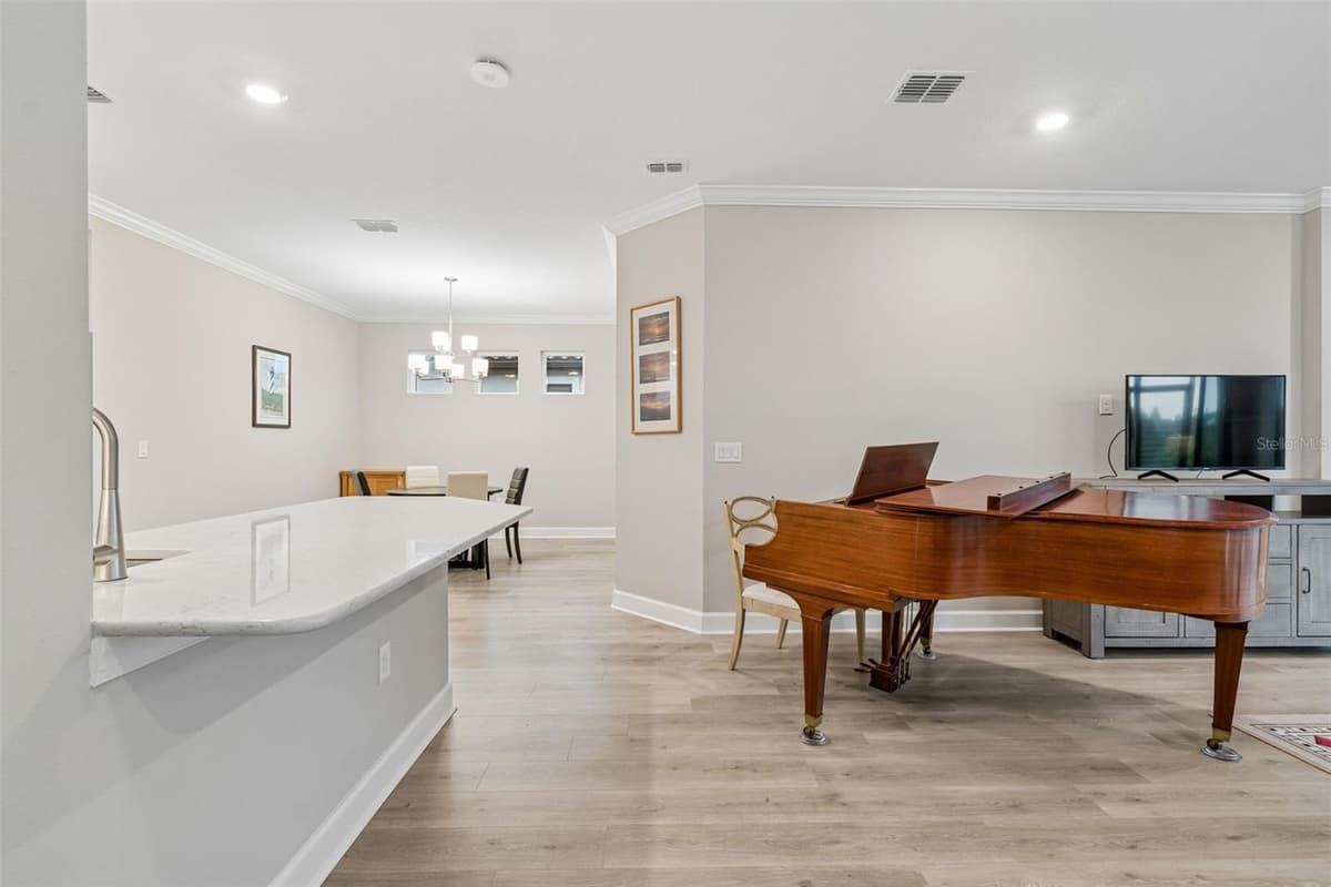 4618 ROSATTI ROAD — photo 37 of 100